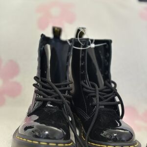 Dr Martens